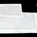 BOUQUETS & DOTS EMBROIDERED SHEET SET