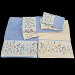BLUE/BEIGE TOWELS WITH GARDEN FABRIC